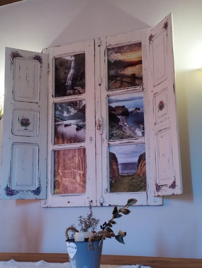 Apartamentos La Cruz De Paderne Navia Bagian luar foto