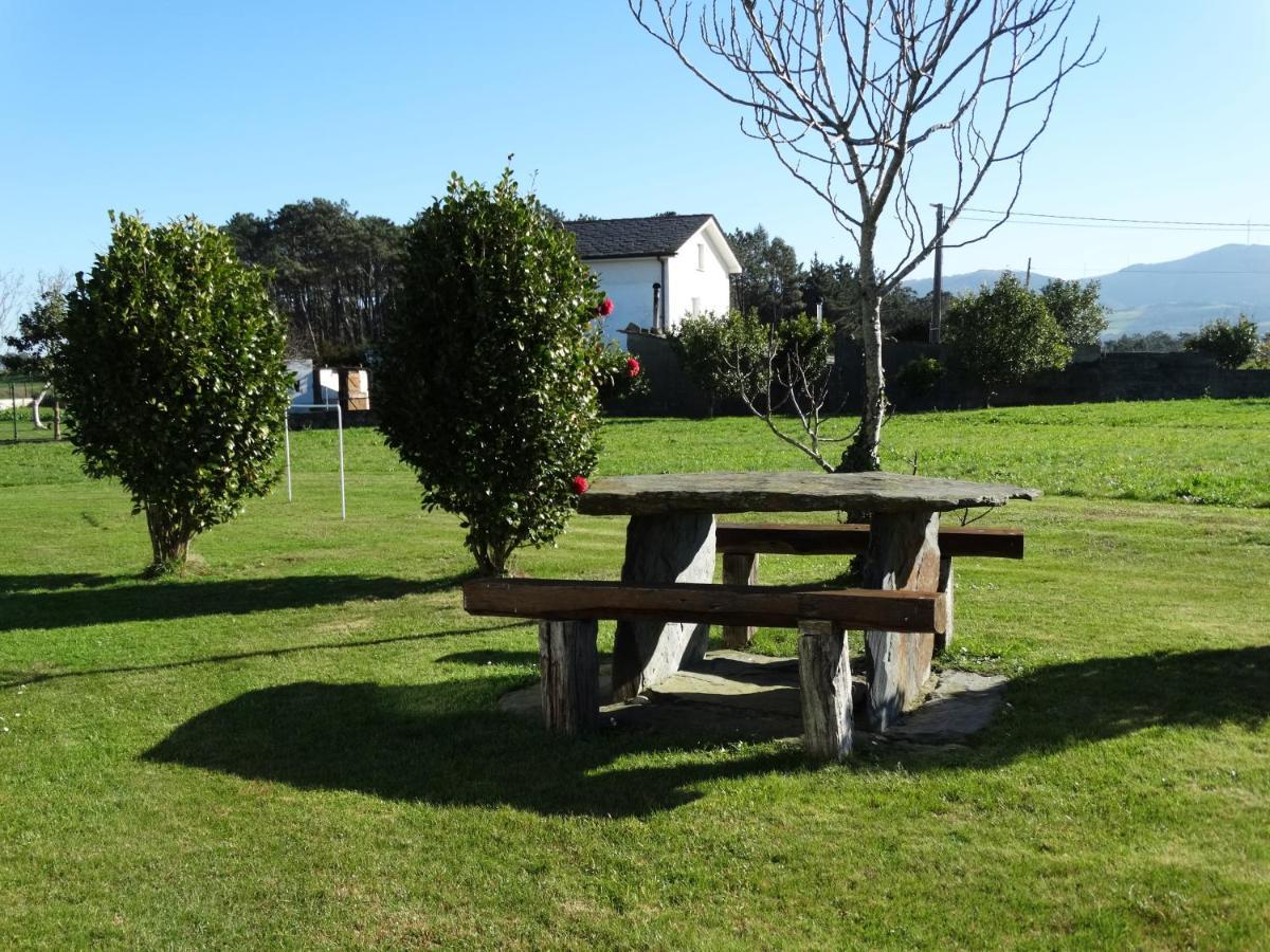 Apartamentos La Cruz De Paderne Navia Bagian luar foto