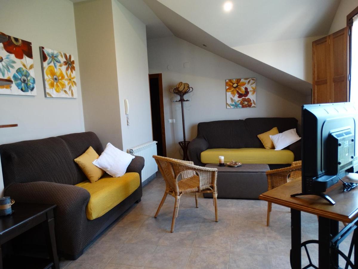 Apartamentos La Cruz De Paderne Navia Bagian luar foto