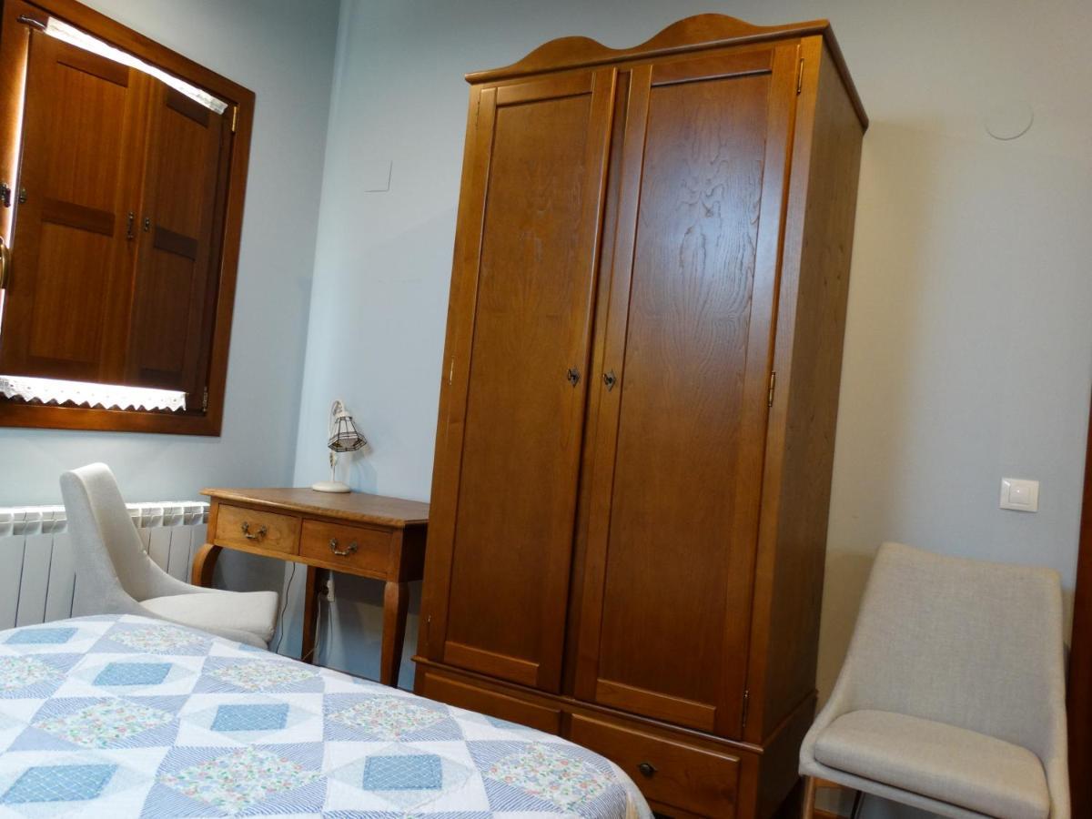 Apartamentos La Cruz De Paderne Navia Bagian luar foto