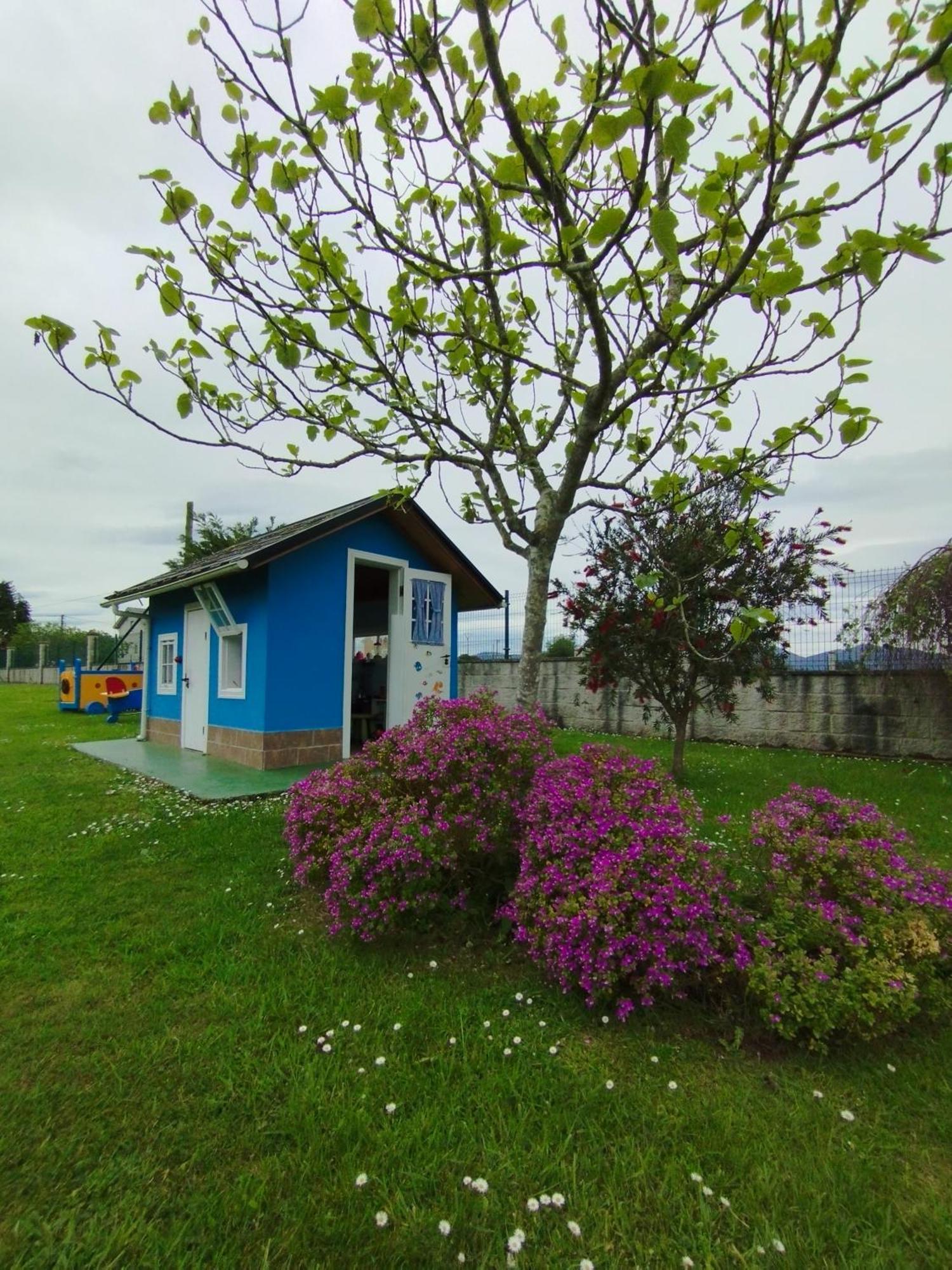 Apartamentos La Cruz De Paderne Navia Bagian luar foto