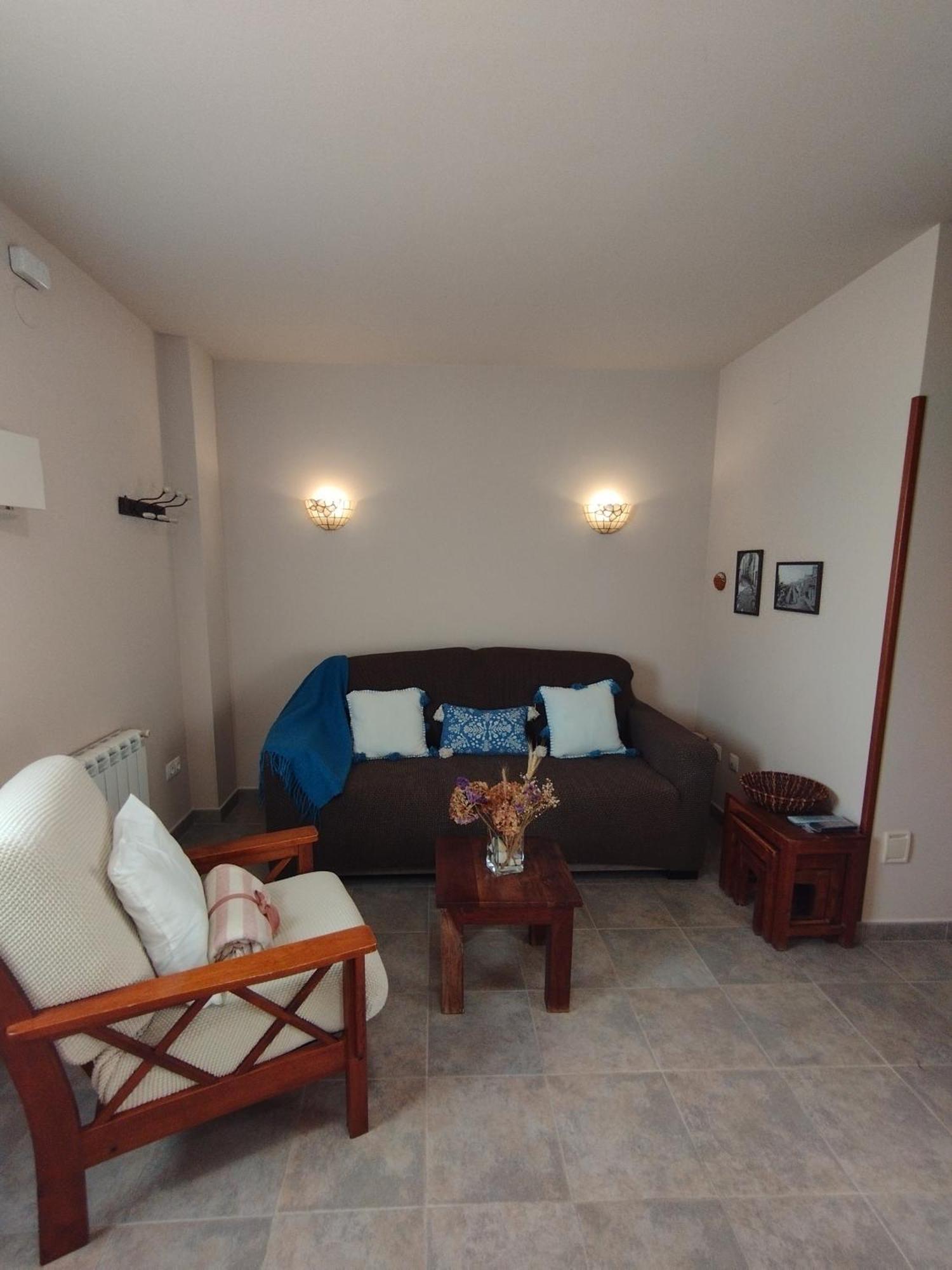 Apartamentos La Cruz De Paderne Navia Ruang foto
