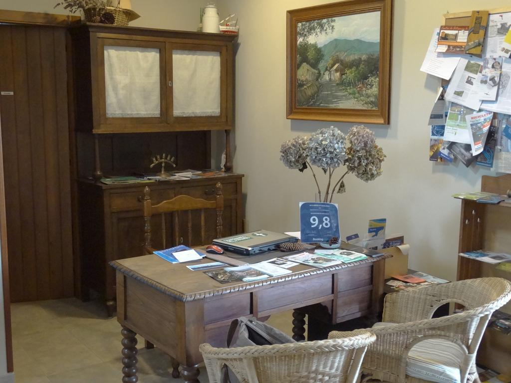 Apartamentos La Cruz De Paderne Navia Bagian luar foto